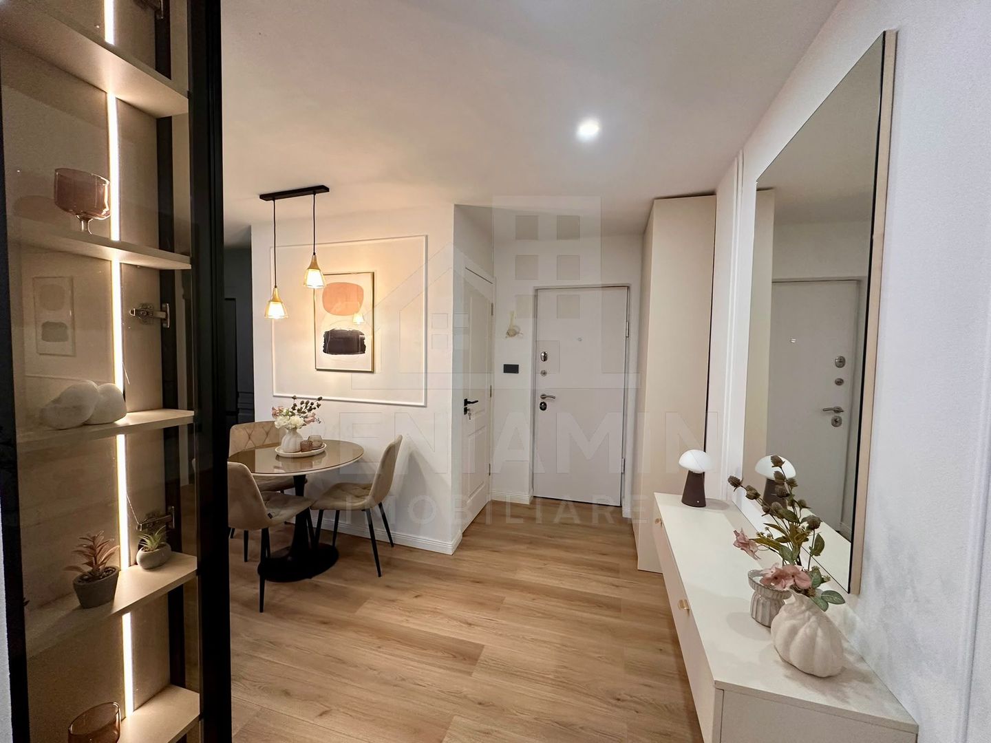 Apartament premium de vanzare 52mp Mobilat si Utilat Cartier Rovine - Poză 6