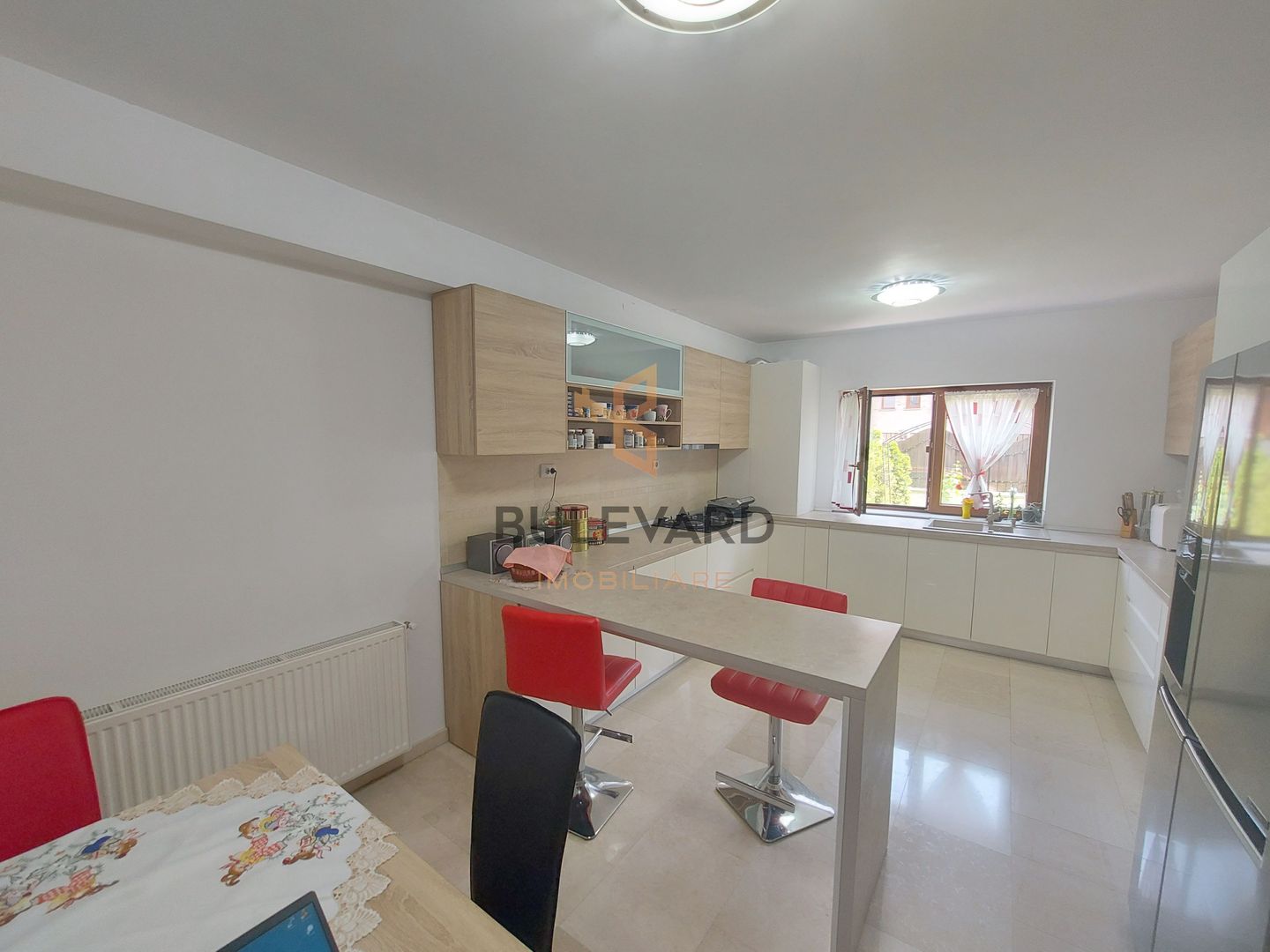 Casa de tip duplex, zona strazii Tautiului! - Poză 6