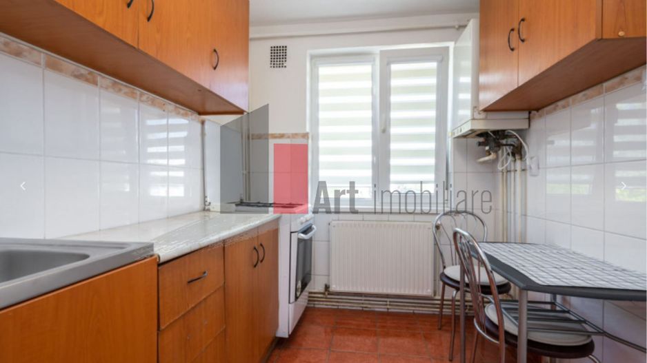 APARTAMENT DE 3 CAMERE    - VATRA LUMINOASA - Poză 8