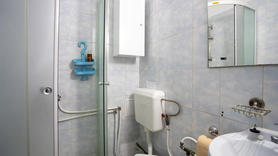 Apartament 4 camere 2 bai etaj 1 Iosia - Poză 6