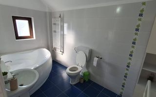 Casă individuală elegantă – Corunca, curte spațioasă - Poză 6