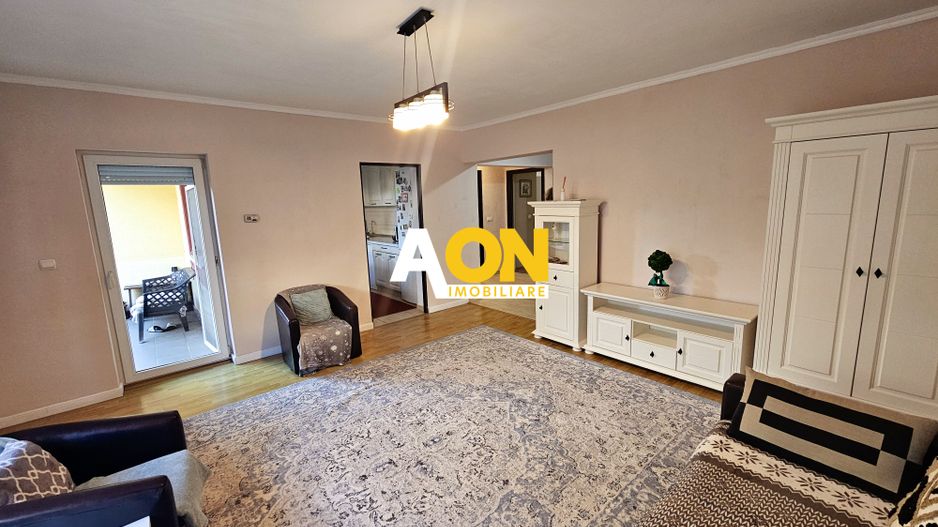Apartament 3 camere, 75 mp utili, cu terasa 48 mp, boxa 23 mp, Cetate - Poză 3