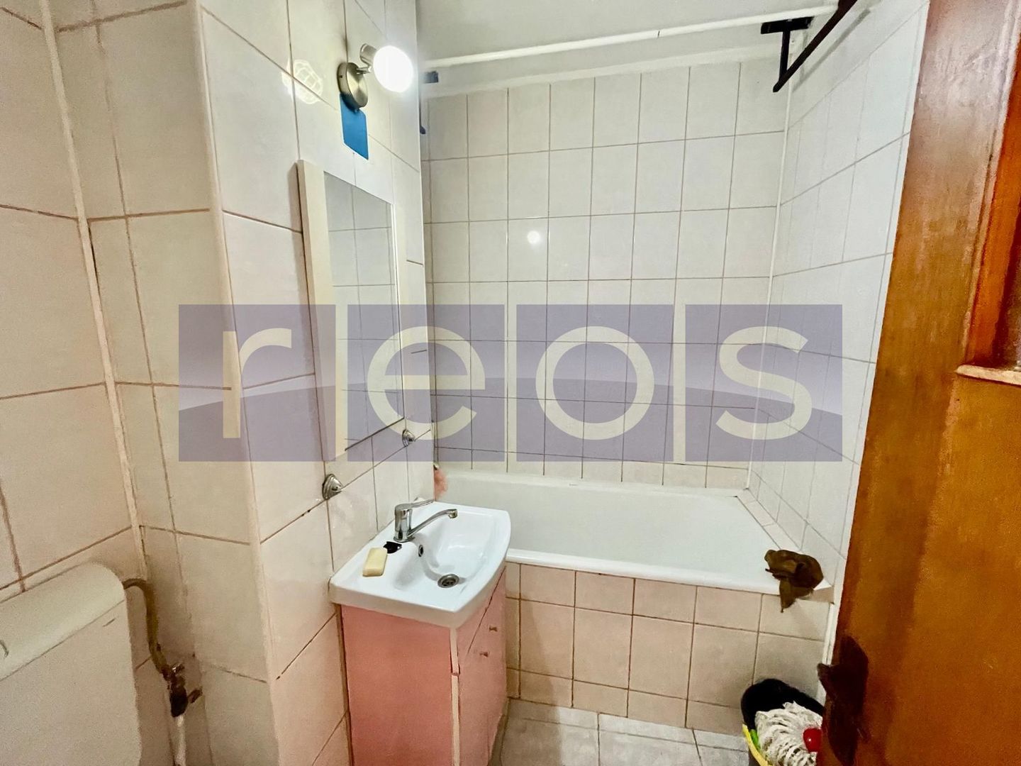 VANZARE APARTAMENT 2 CAMERE DECOMANDAT 51MP OZANA 1 DECEMBRIE 1918 METROU - Poză 6