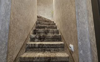 Casa renovata complet – zona Mall – - Poză 15