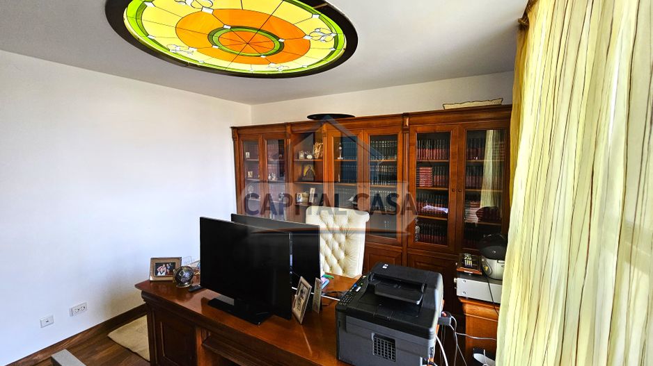 ​Vilă de Lux Unică în Ploiești | 690 mp Utili | Piscină Interioară - Poză 6