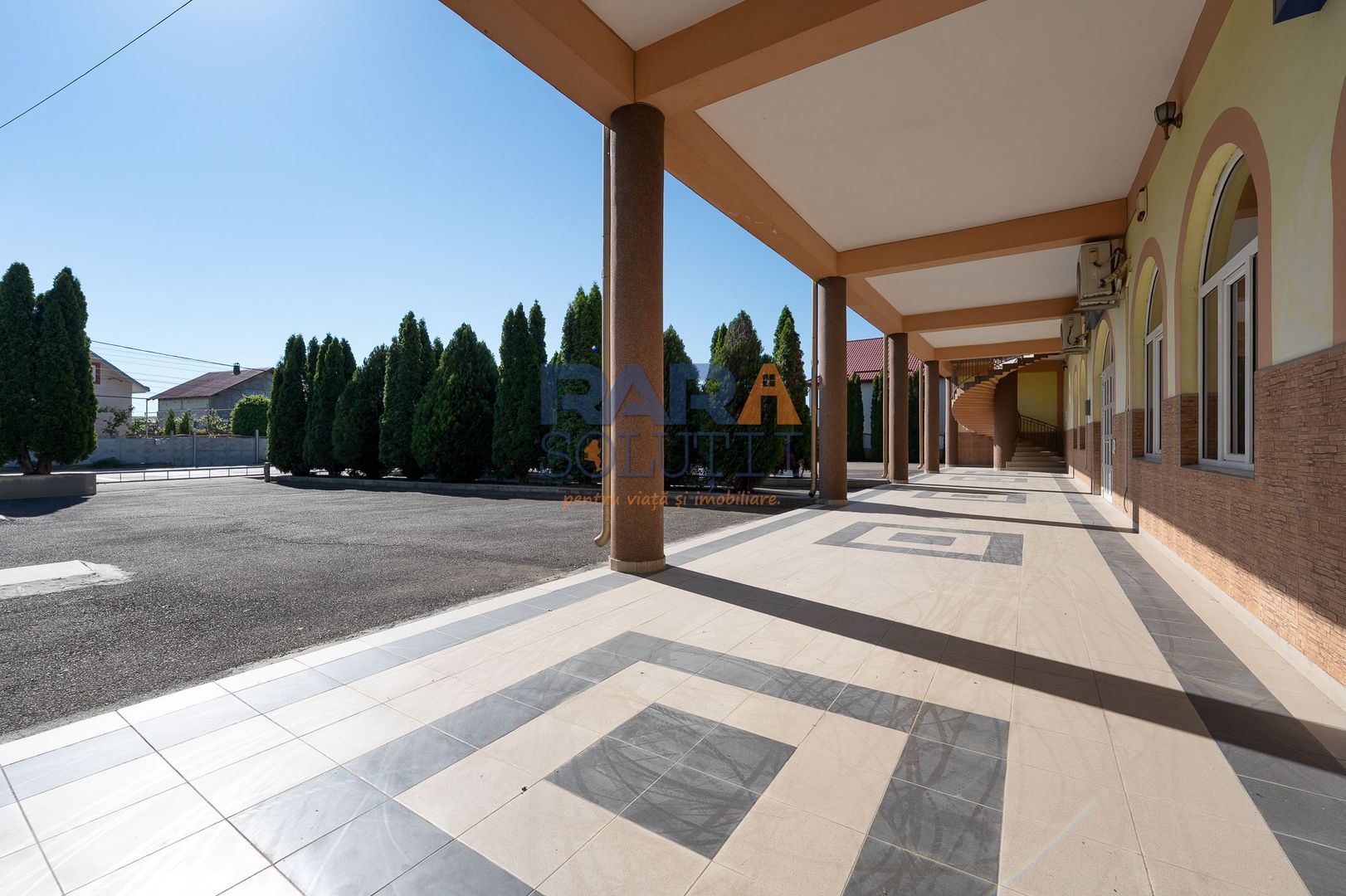 Spatiu comercial 1900 mp construiți, 3 niveluri, complet utilat - Poză 7