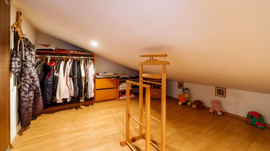 Vânzare, Duplex, 8 camere, zona Militari - Poză 17