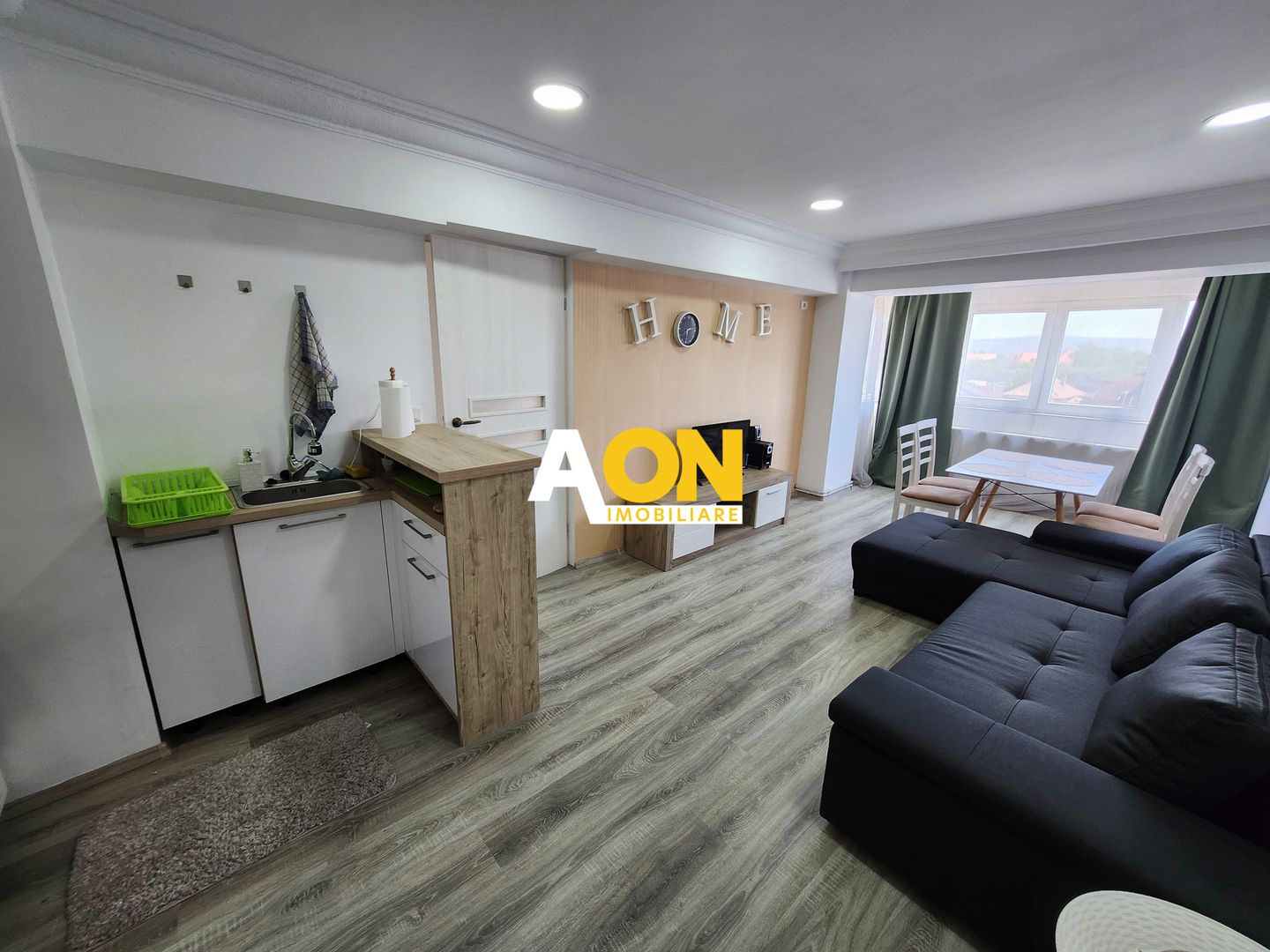 Apartament 3 camere, pozitie excelenta, Cetatea Alba Carolina - Poză 1