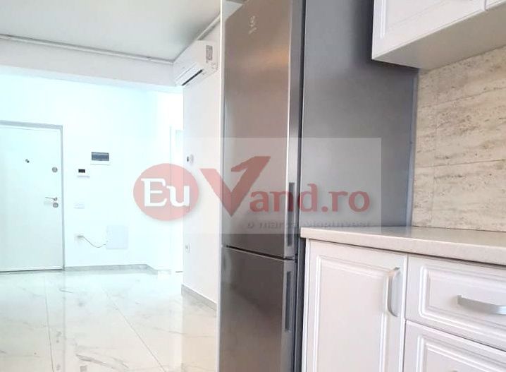 De vanzare apartament cu 2 camere Micro 17, bloc Roka - Poză 8
