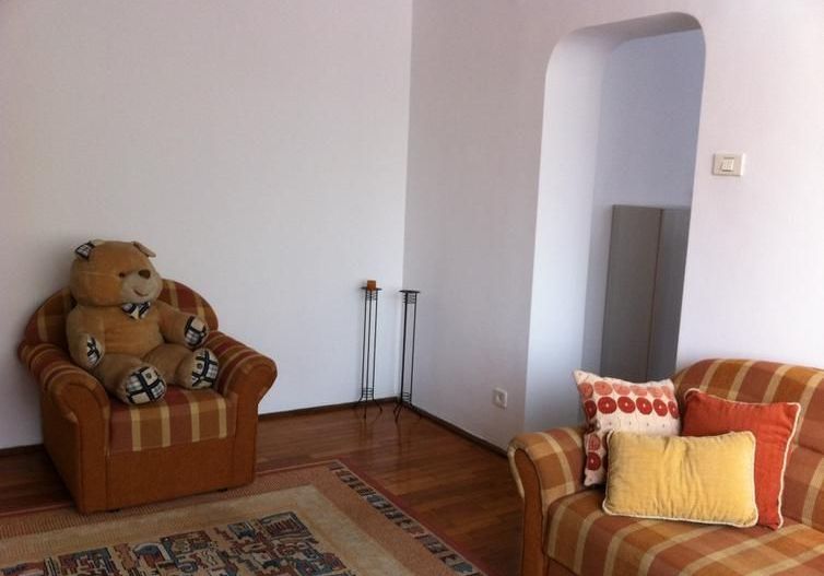 Calea Giulești, 3 camere, etaj 3 din 4, suprafață 61mp, semidecomandat - Poză 10