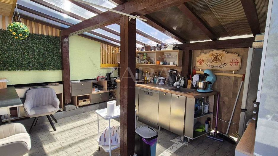Vanzare apartament 3 camere  cu gradina in Apahida - Poză 1