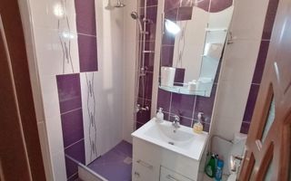 CENTRU - Birou pe Bdul Mamaia-Capitol - Poză 8