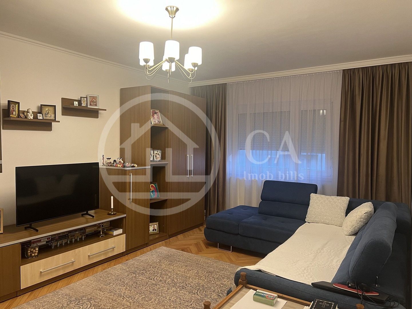 Apartament cu 2 camere de vanzare Nufarul Oradea - Poză 1