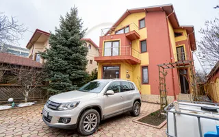 Casă Palazu Mare | Ideală pentru familie extinsă sau activitate mixta - Poză 12