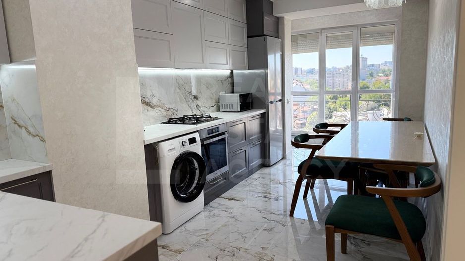 Chirie, apartament, 3 camere, strada Grigore Ureche, Centru - Poză 2