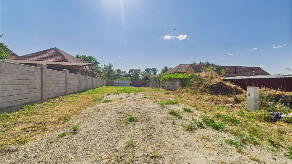Teren 1000 mp Uliuc, cu fundație și proiect casă - Poză 3