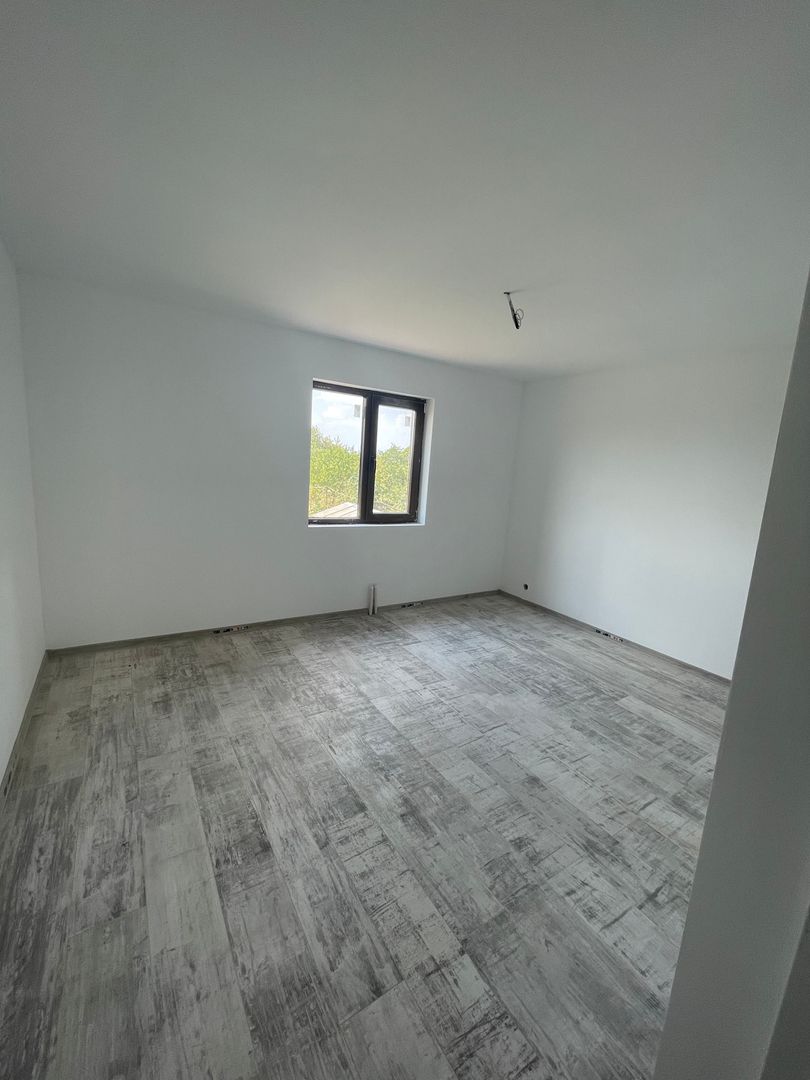 Casa Tunari-Dimieni - 115mp - curte 430mp - Poză 15