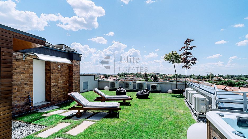 Penthouse de lux 530 mp ultracentral in Oradea - Poză 82