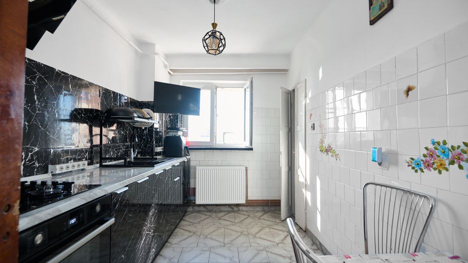 Apartament 4 camere - zona zero  Pitesti! - Poză 22