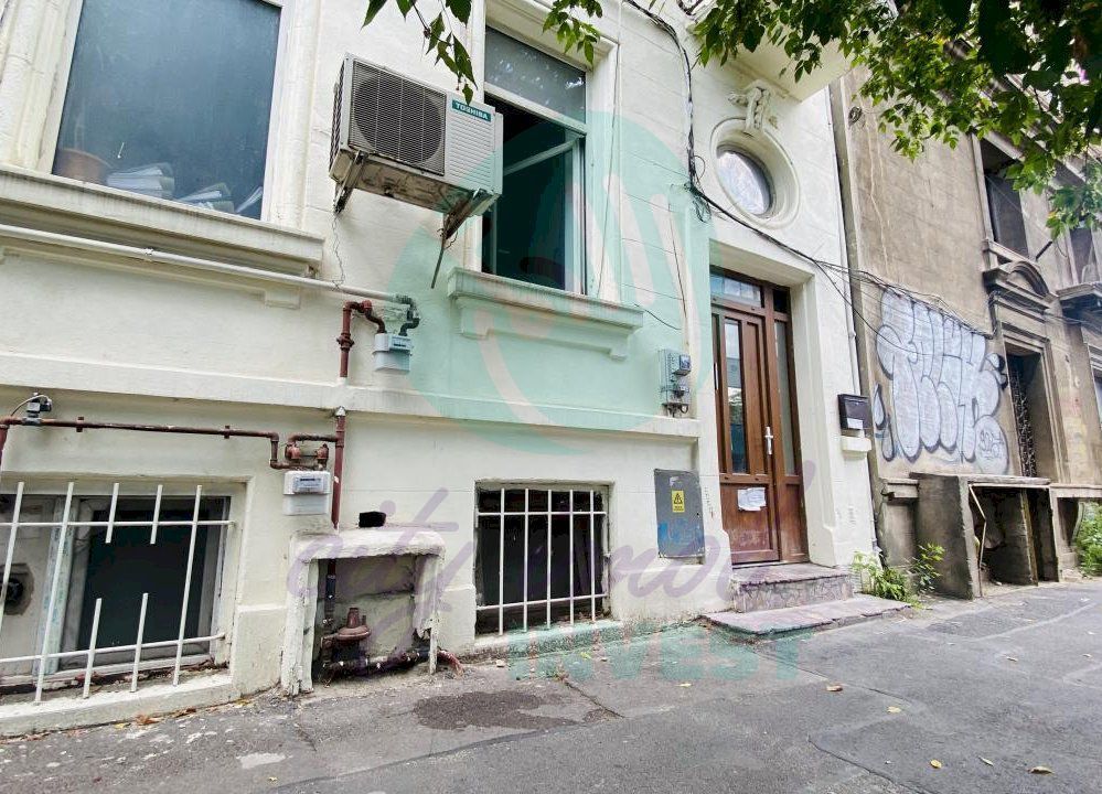 Cladire ideala pentru investitie sau birou - Poză 1