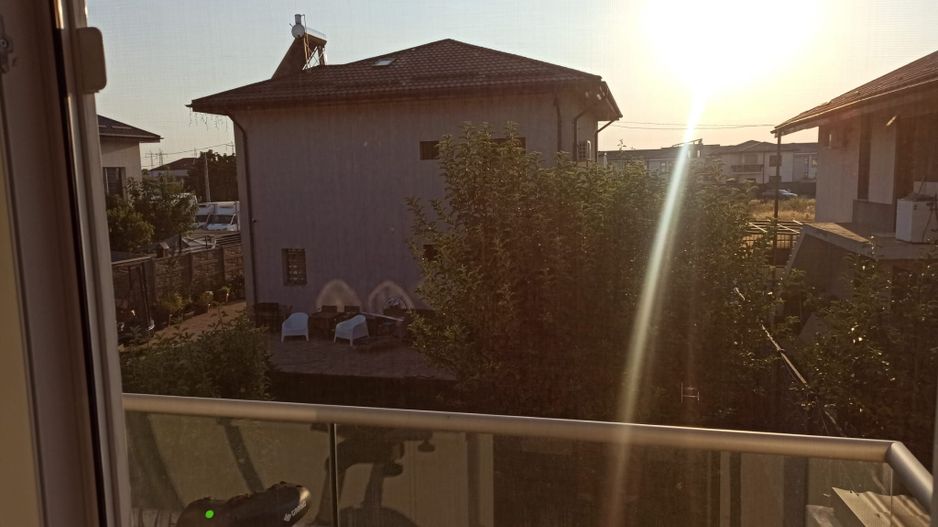 vila4cam2bai-curte-parcare-loc joaca-acces controlat-strOrizontului - Poză 54