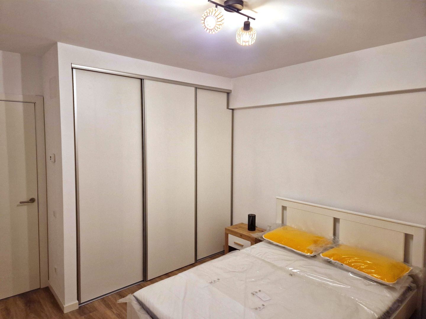 🏡 Îmchiriez Apartament cu 2 camere premium, Vivenda Hercesa, parcare subterană - Poză 5