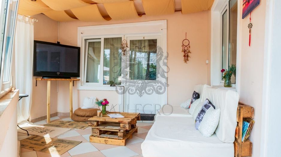 Pensiune | AirBnB | Zona Colosseum Mall - Poză 4