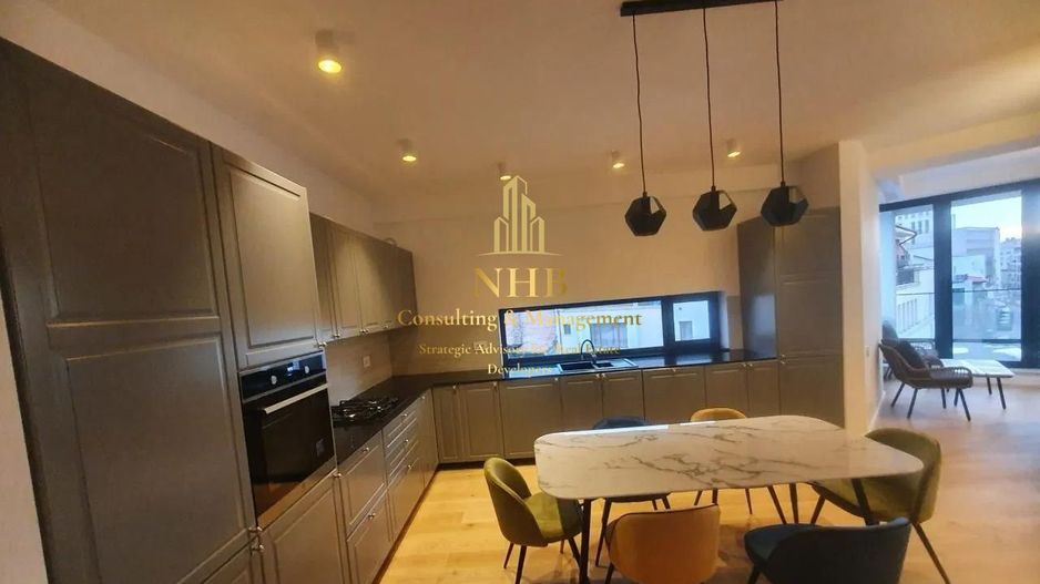 Apartament 4 camere, 2 locuri parcare si boxa, Victoriei - Poză 3