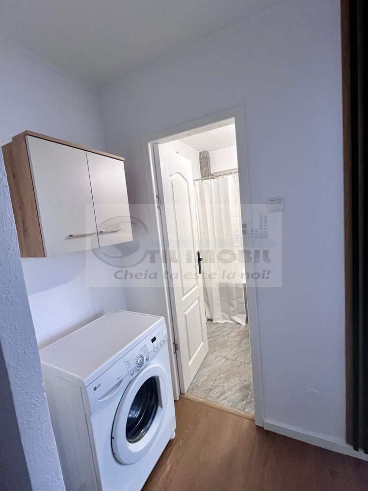 Apartament 3 camere ULTRACENTRAL - 700 euro - Poză 6