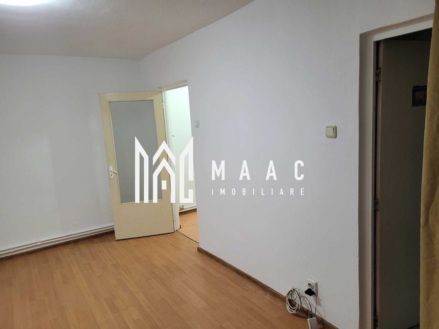 Garsoniera | Doctor Hacman | Etaj 3 - Poză 5