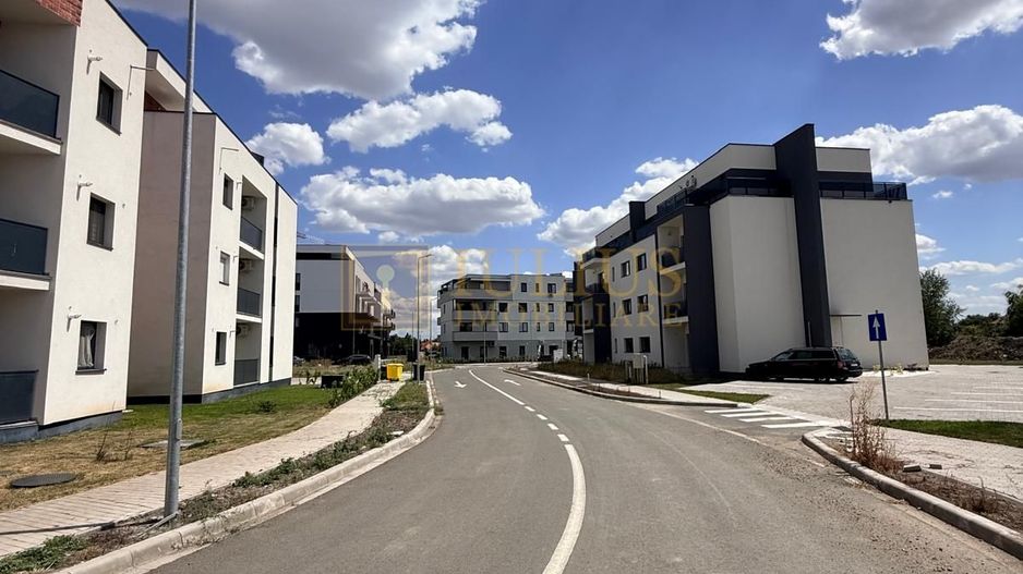 Bloc nou |2  camere | zona Mehala| loc de parcare| balcon deschis| - Poză 24