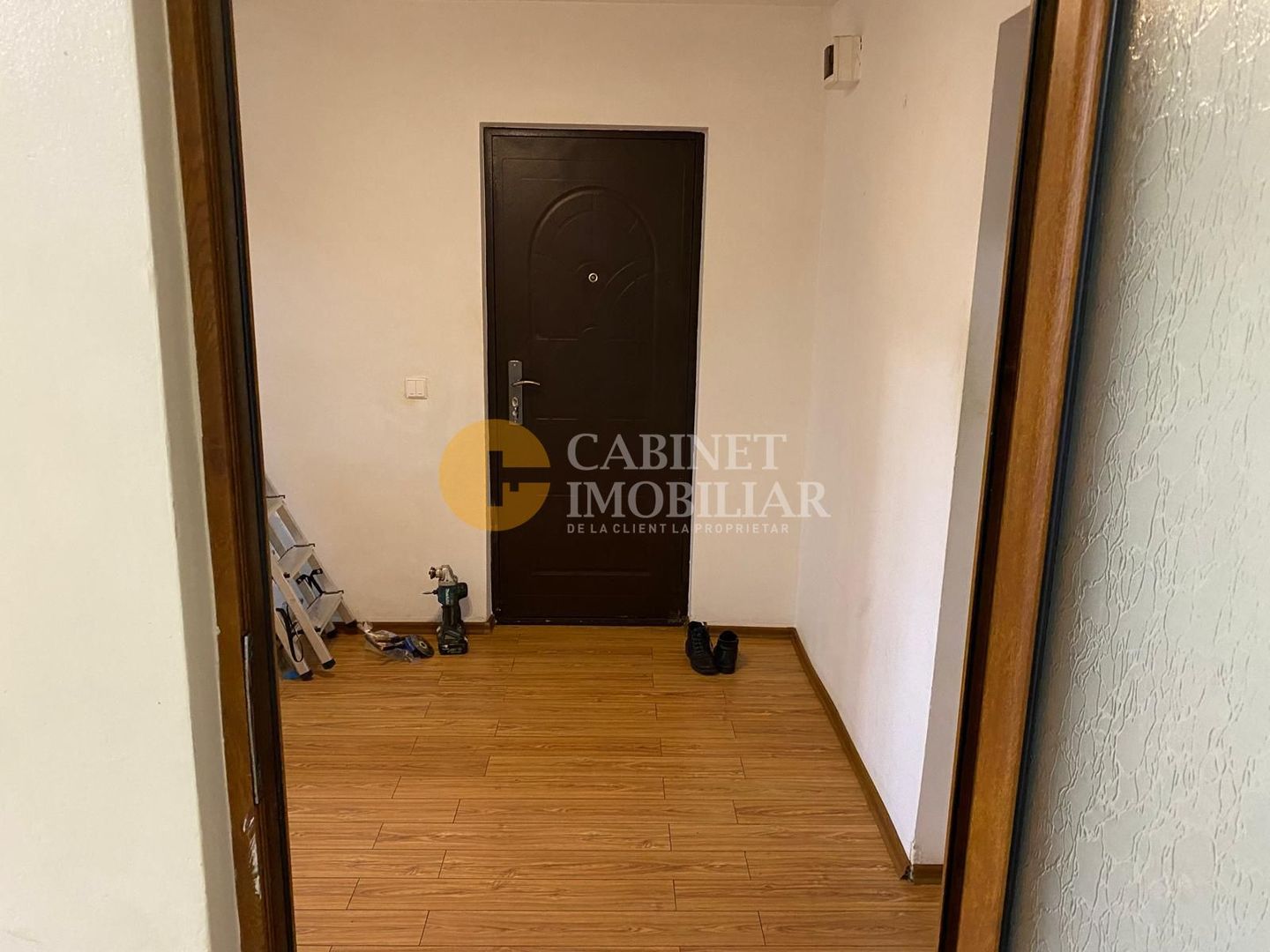 4 Camere Decomandat - Nicolina - Cug - Etaj 3 - Bloc 1986 - Poză 8