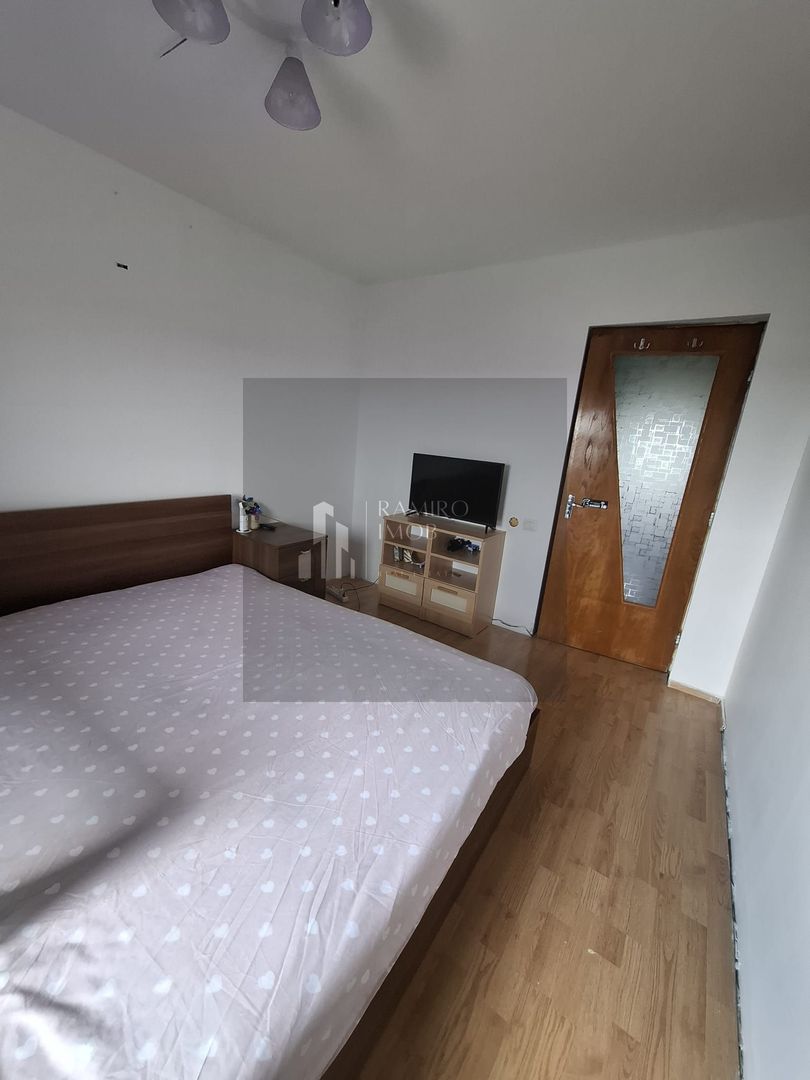 Apartament 3 camere Soseaua Alexandriei / Antiaeriana - Poză 4