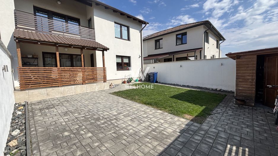 Casa generoasa LA CHEIE, curte 200 mp in Selimbar - Poză 3