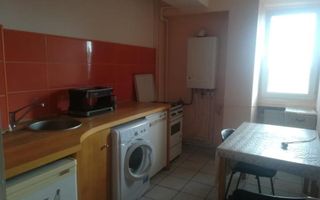 Apartament Ultracentral 2 camere, 63.3 mp bloc Mercur. - Poză 2