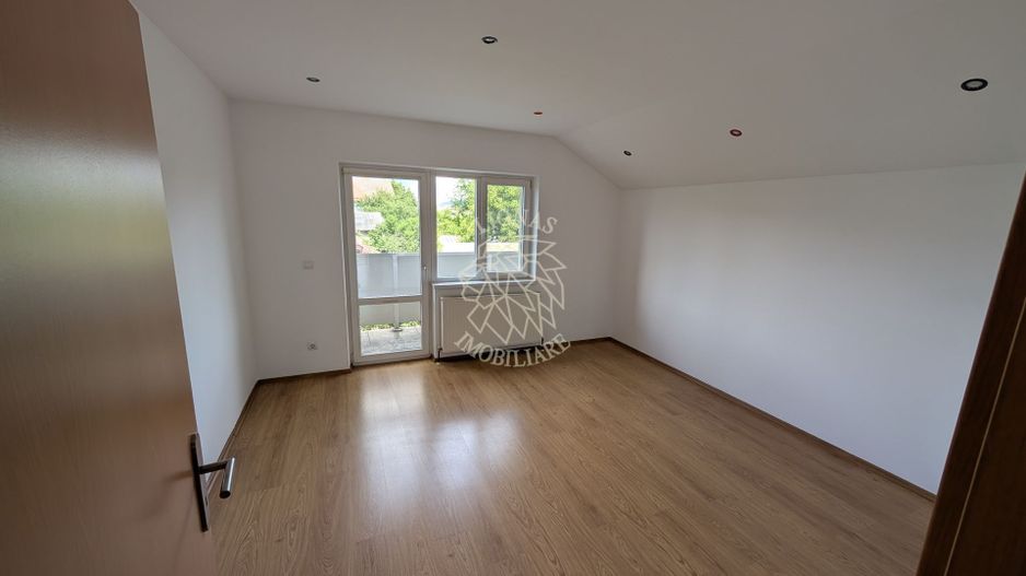 Apartament 4 camere 120 mp con.-3 terase-parcare-et 1-Libertatii - Poză 2