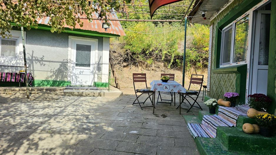 Casă tradițională cu anexe și teren 1.100 mp – VASLUI - MUNTENII DE JOS; - Poză 17
