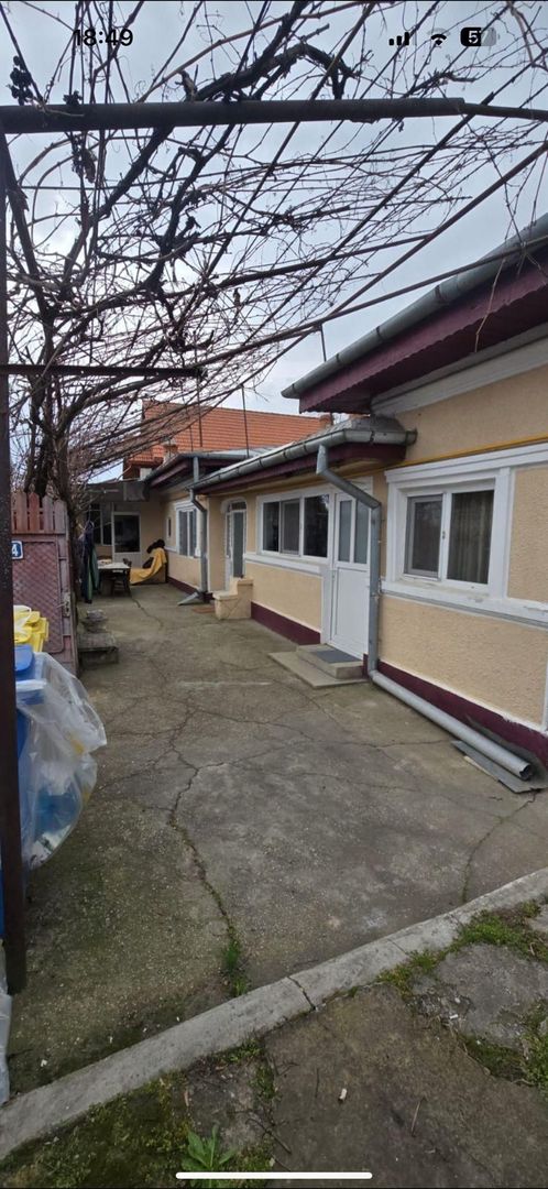 Vand casa si teren zona Chitila - Poză 3