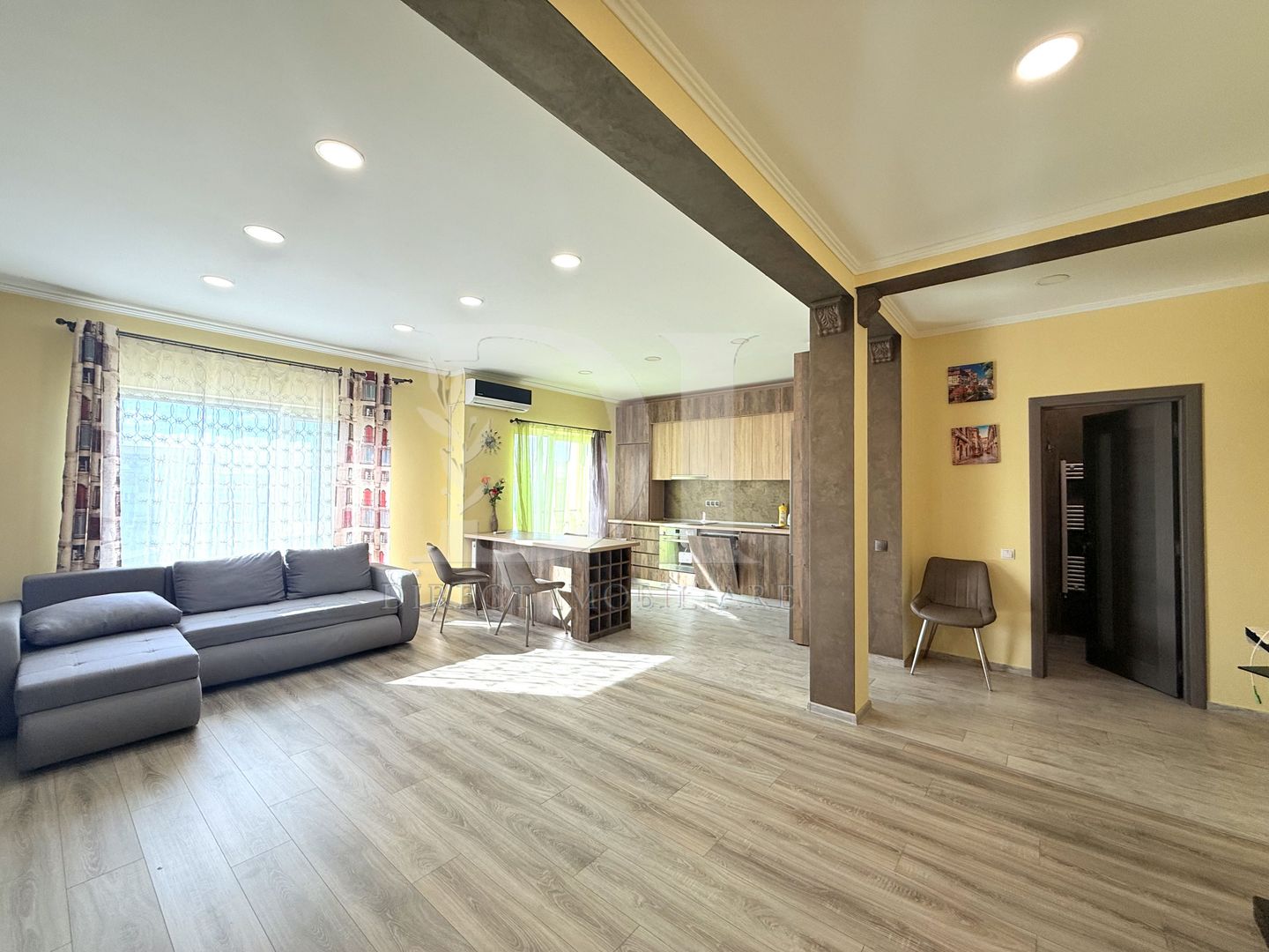 Apartament 80 mp | mobilat , utilat | Zona Terra - Poză 2