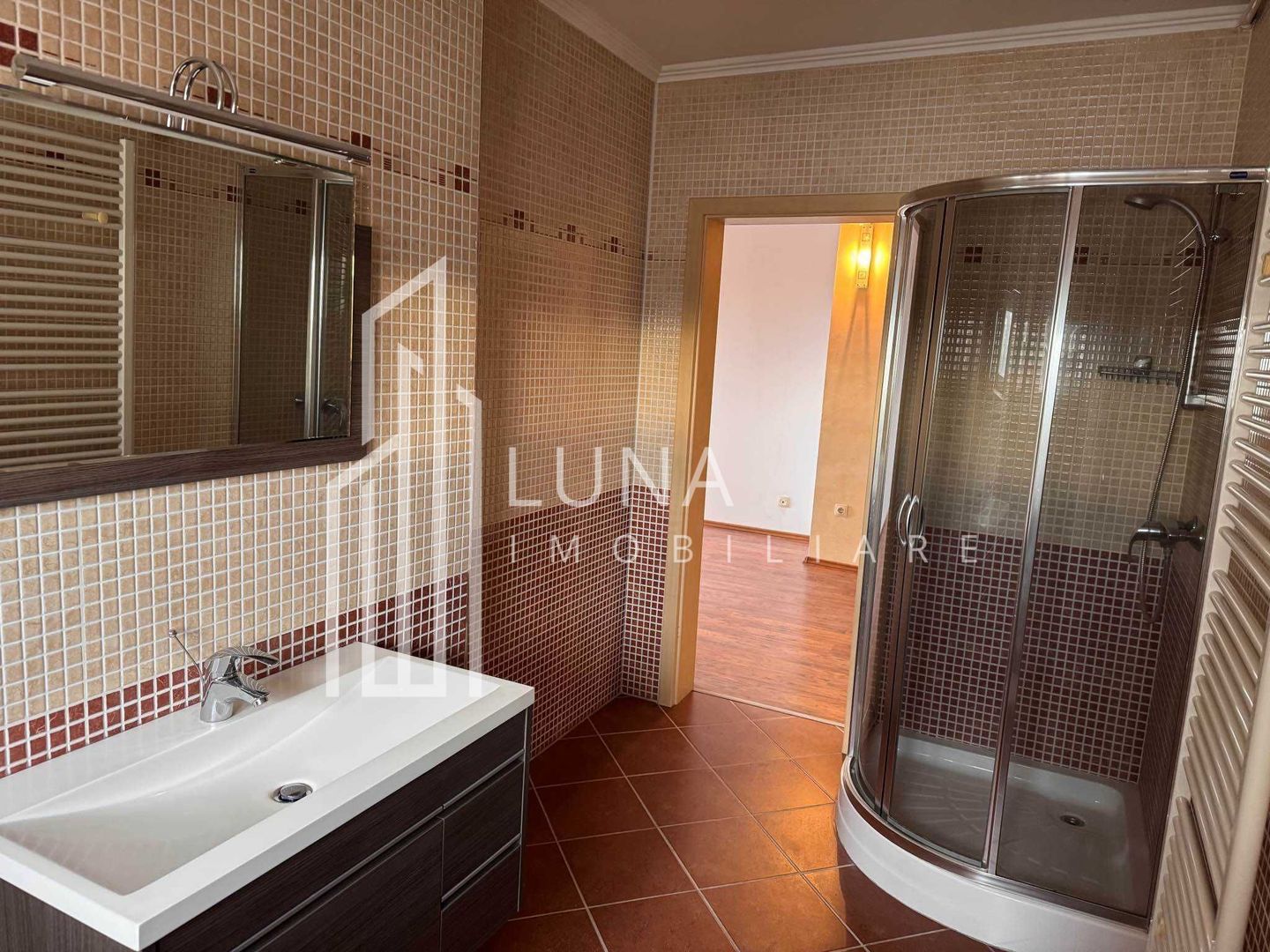 Apartament Ultracentral la Etajul 9 – Lângă Teatrul Național - Poză 4