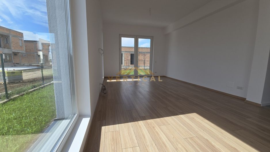 Casa de vis intr-un cartier rezidential nou / Berceni Mega Parc - Poză 3