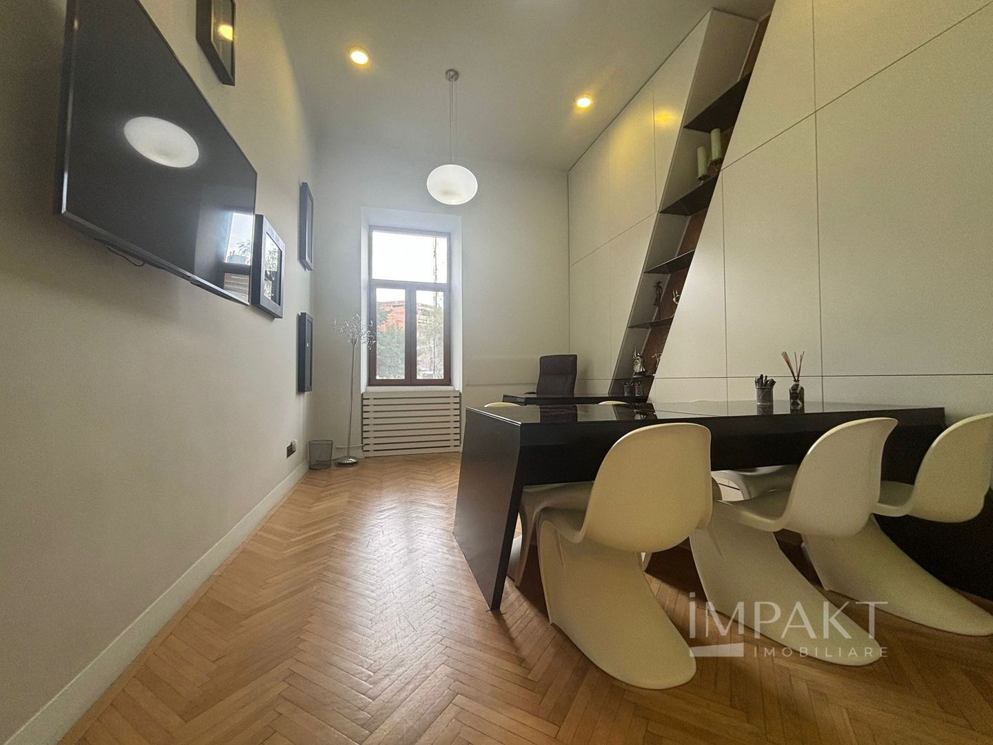 Spațiu de birou ultracentral de închiriat - Poză 2