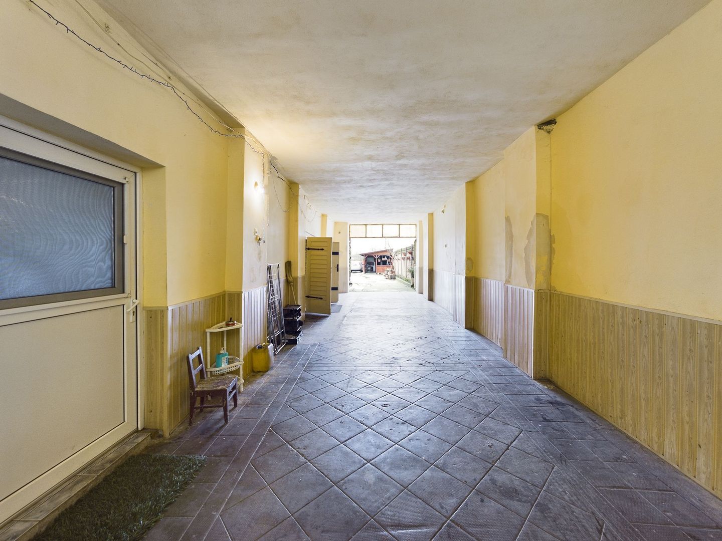 Casă cu 8 camere zona Aradul Nou - Poză 4