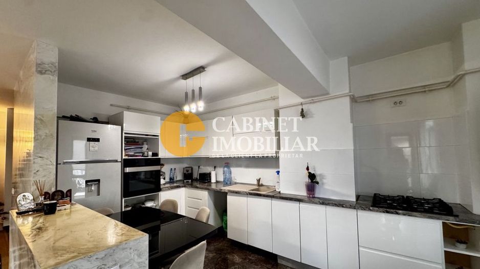 Penthouse 3 camere DECOMANDAT--Rond Mall Moldova - Poză 3