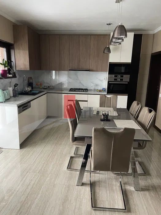 Vilă de lux de închiriat – ideală pentru afaceri - Poză 2