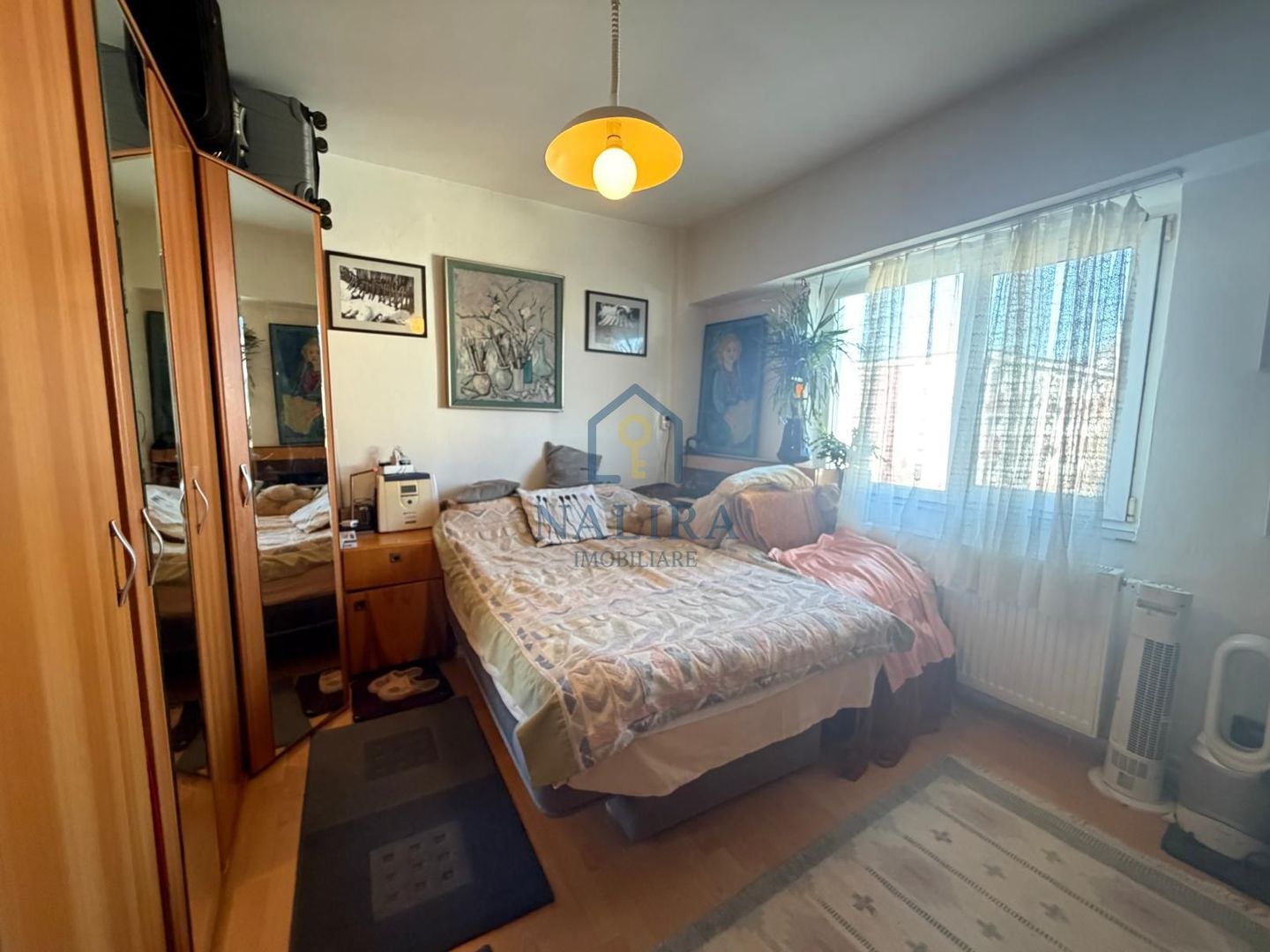 Apartament cu 3 camere de vânzare + garaj - Poză 7