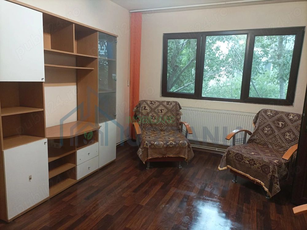 Apartament de închiriat, 2 camere, nedecomandat, Alexandru cel Bun, Iași - Poză 1