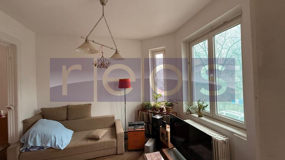 VANZARE VILA FORMATA DIN 3 APARTAMENTE | ZONA MALL VITA | - Poză 2