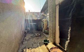 Casa singura in curte intre Calea Calarasilor si Pache Protopopescu - Poză 13