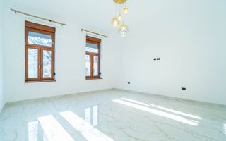 Apartament 2 camere parter înalt, amenajat complet. - Poză 1